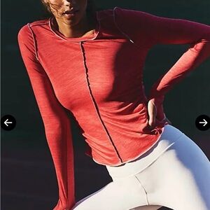 Free People women’s Right On Run Long Sleeve Layer-Winterberry size XS